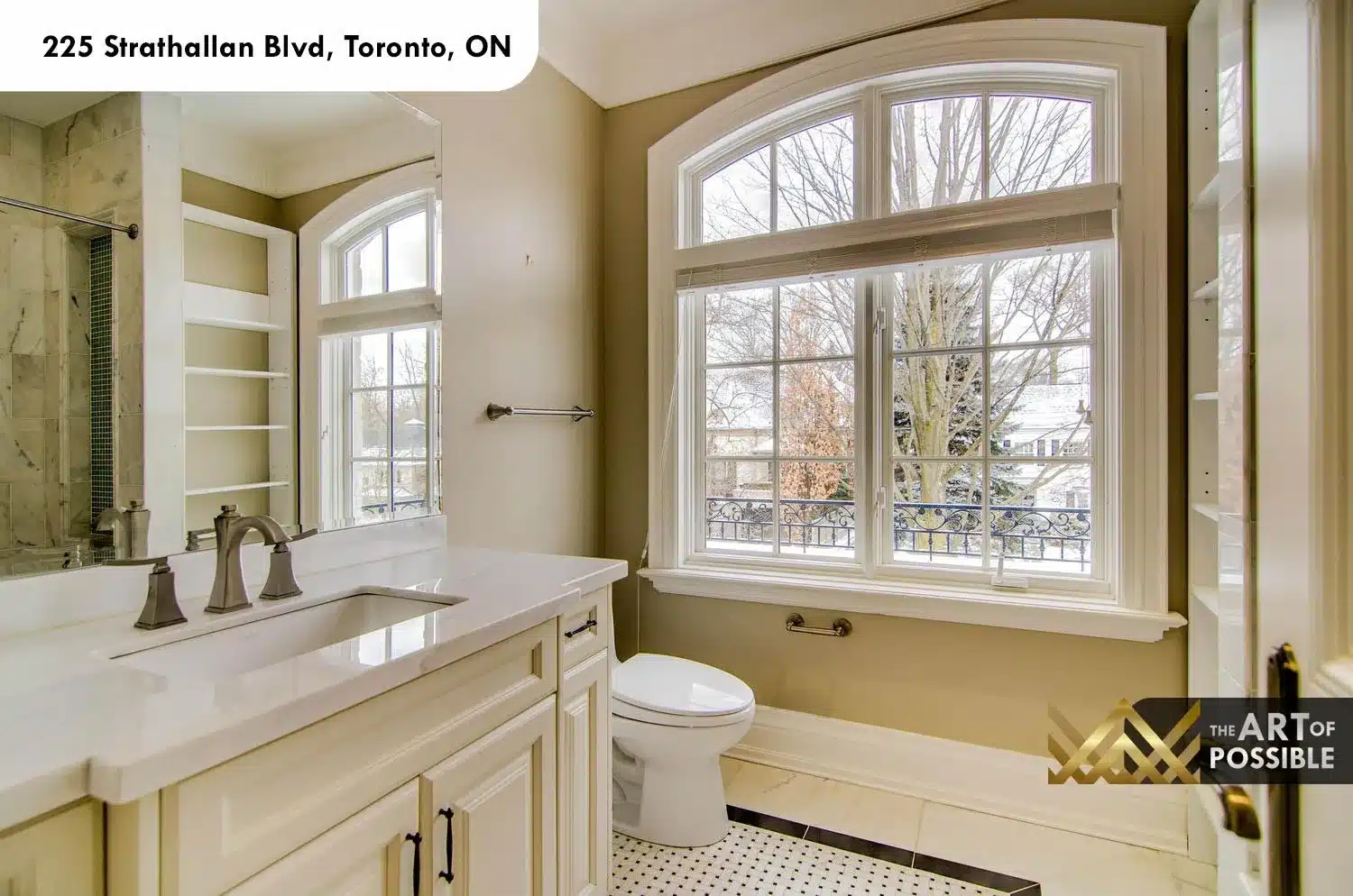225 Strathallan Blvd Toronto - Secondary ensuite with arched windows and hex tile floor