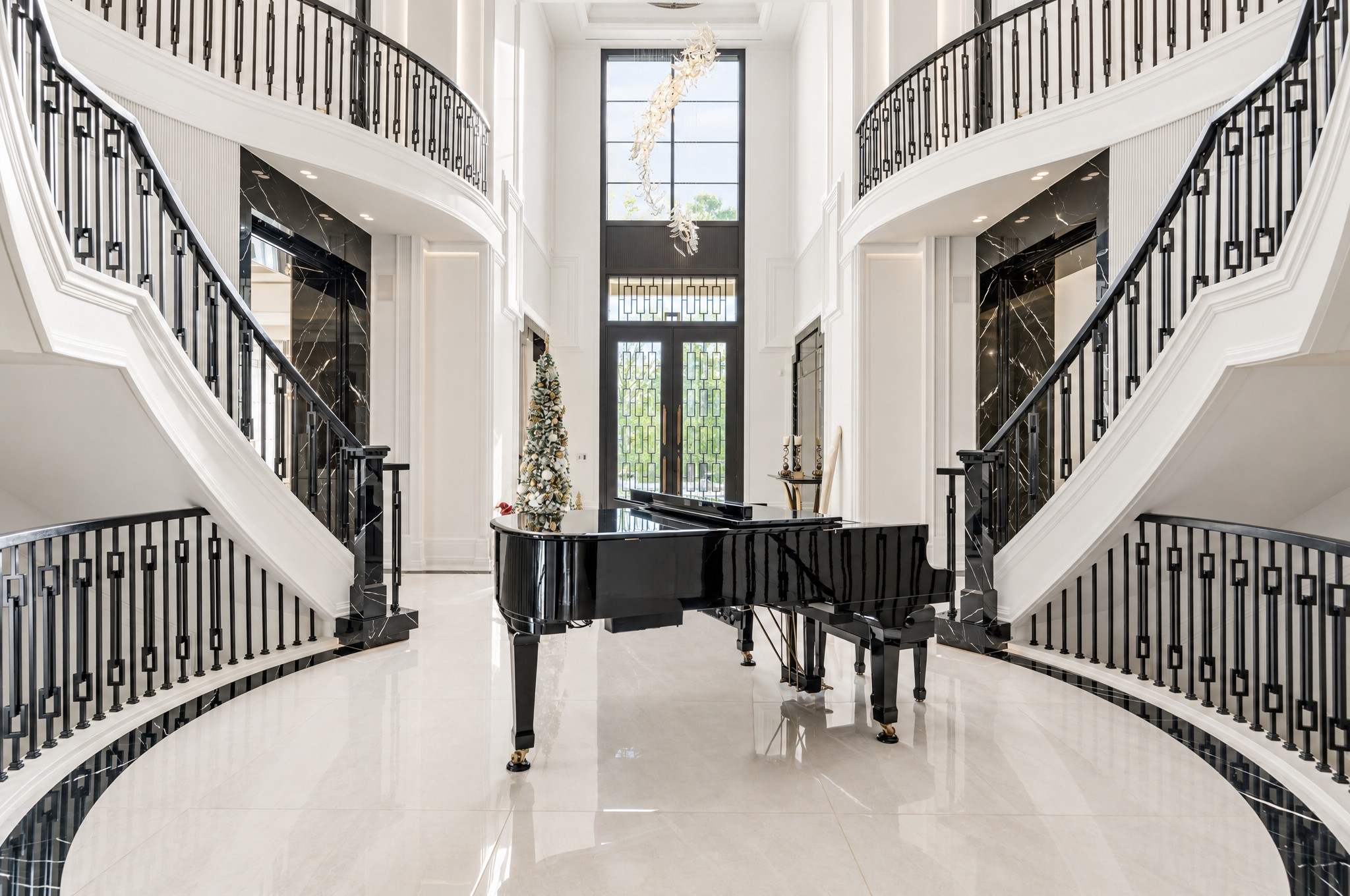 216 Duncan Rd, view 3