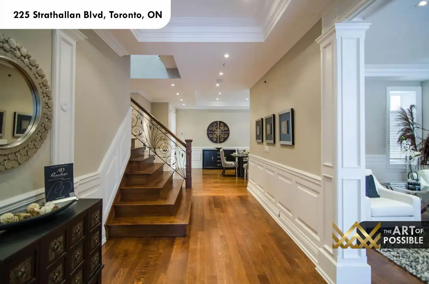 225 Strathallan Blvd Toronto - Main floor hallway with hardwood floors and wainscotting